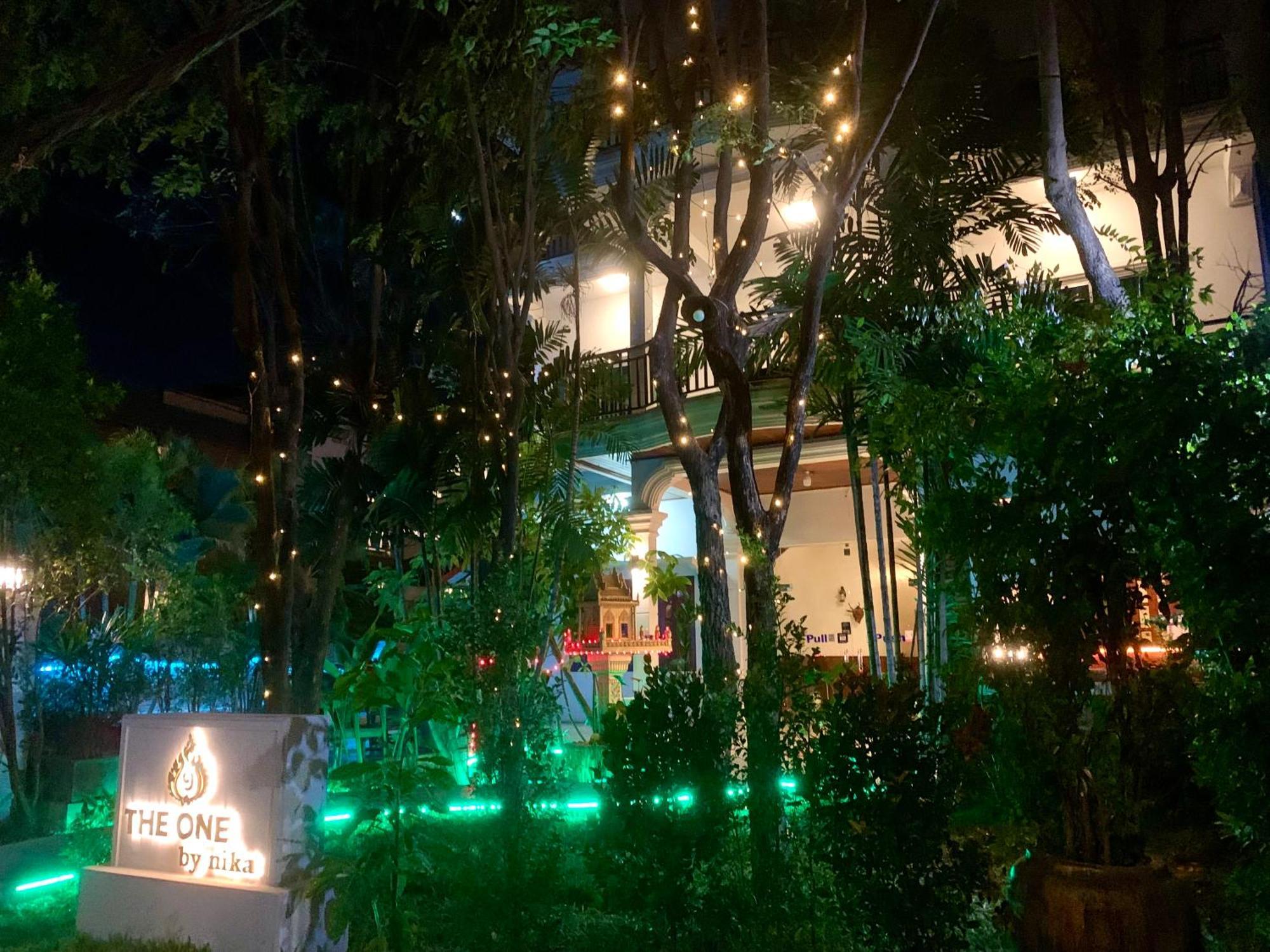 Hotel The One By Nika Ciudad de Siem Riep Exterior foto