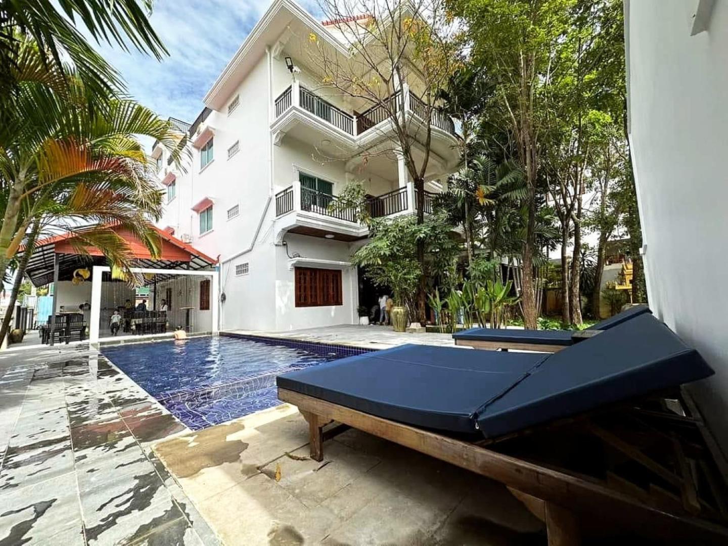 Hotel The One By Nika Ciudad de Siem Riep Exterior foto
