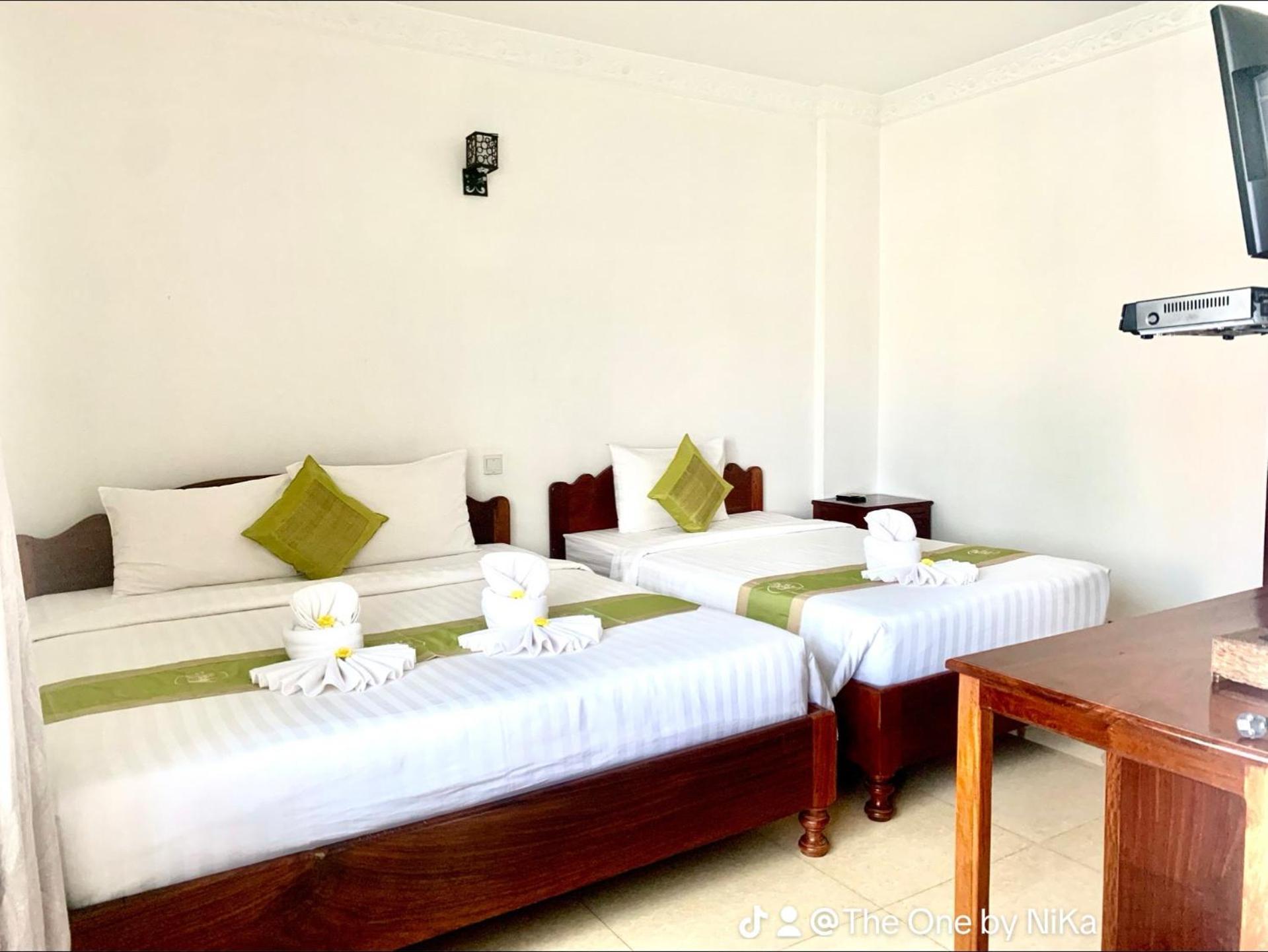 Hotel The One By Nika Ciudad de Siem Riep Exterior foto